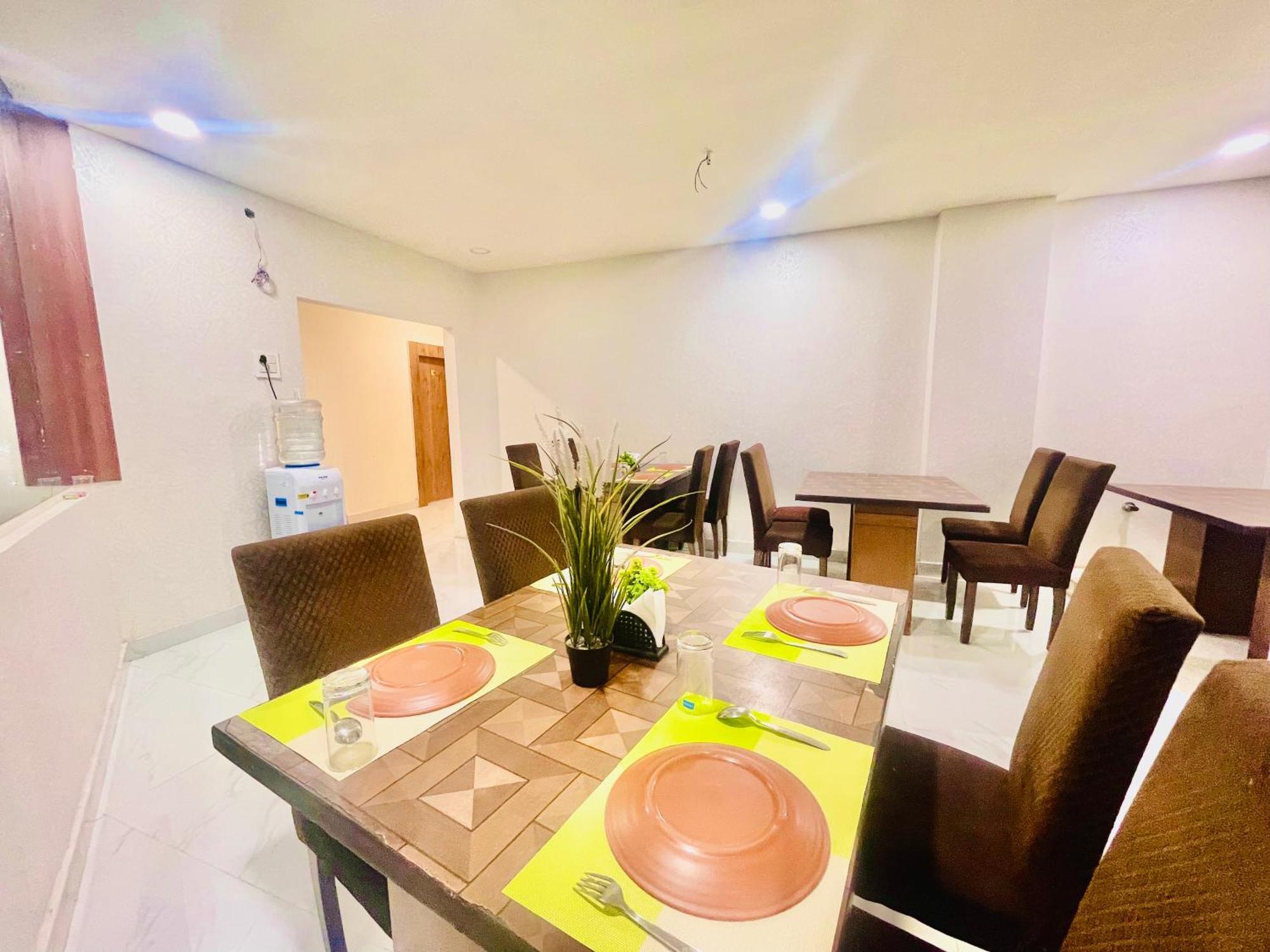Hotel Eagle Grand Hyderabad Airport Zone Shamshabad Buitenkant foto