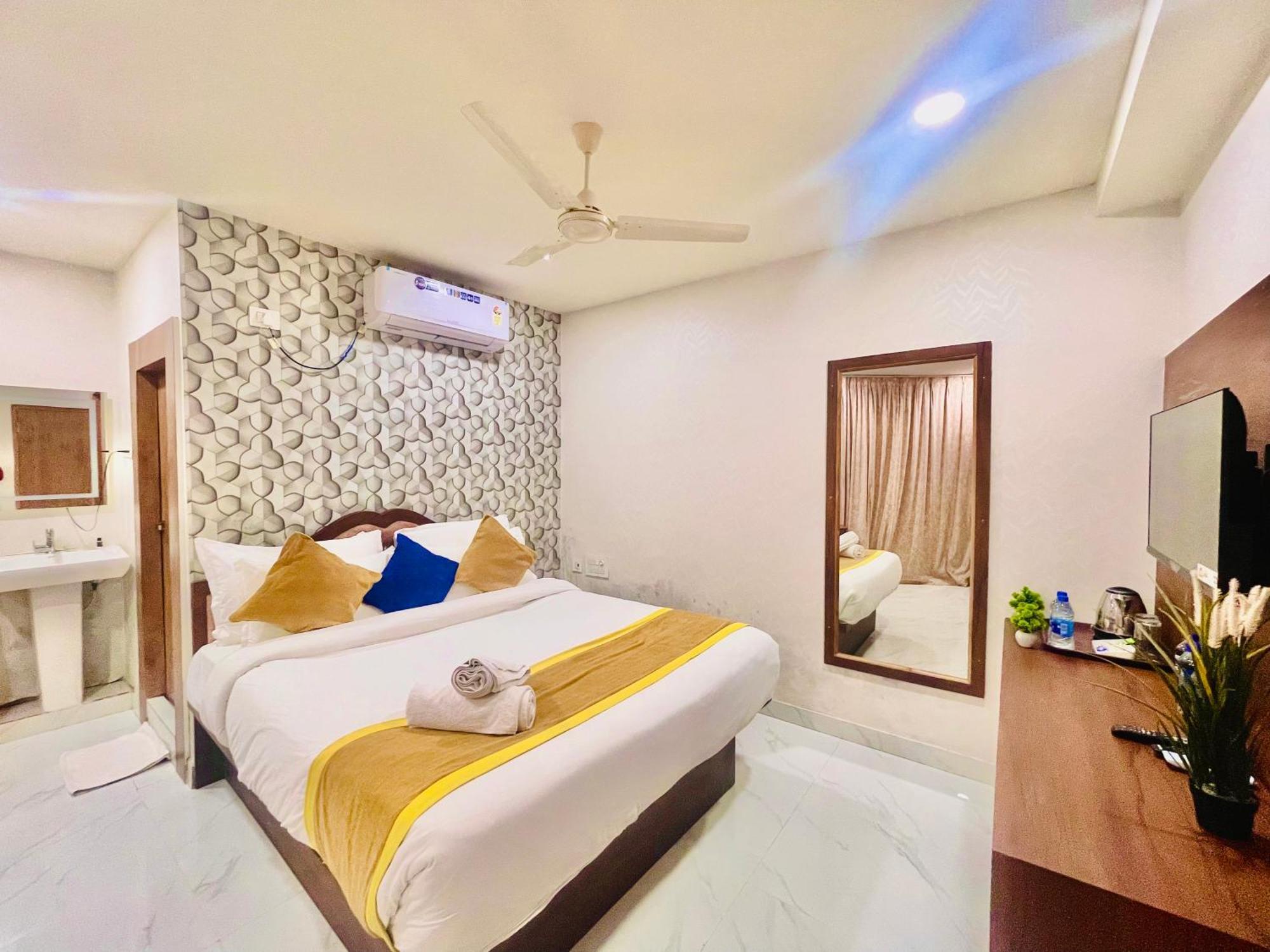 Hotel Eagle Grand Hyderabad Airport Zone Shamshabad Buitenkant foto